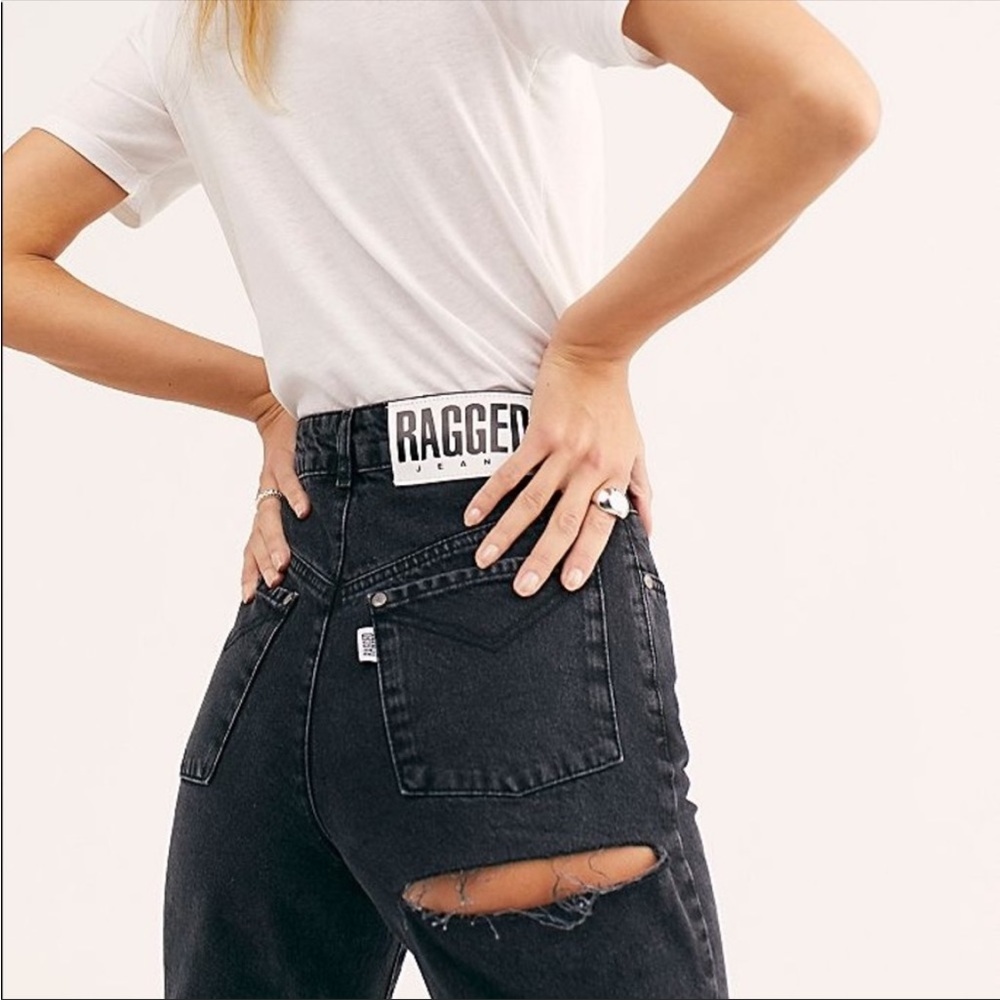 Ragged Priest Back Slash Mom Jeans